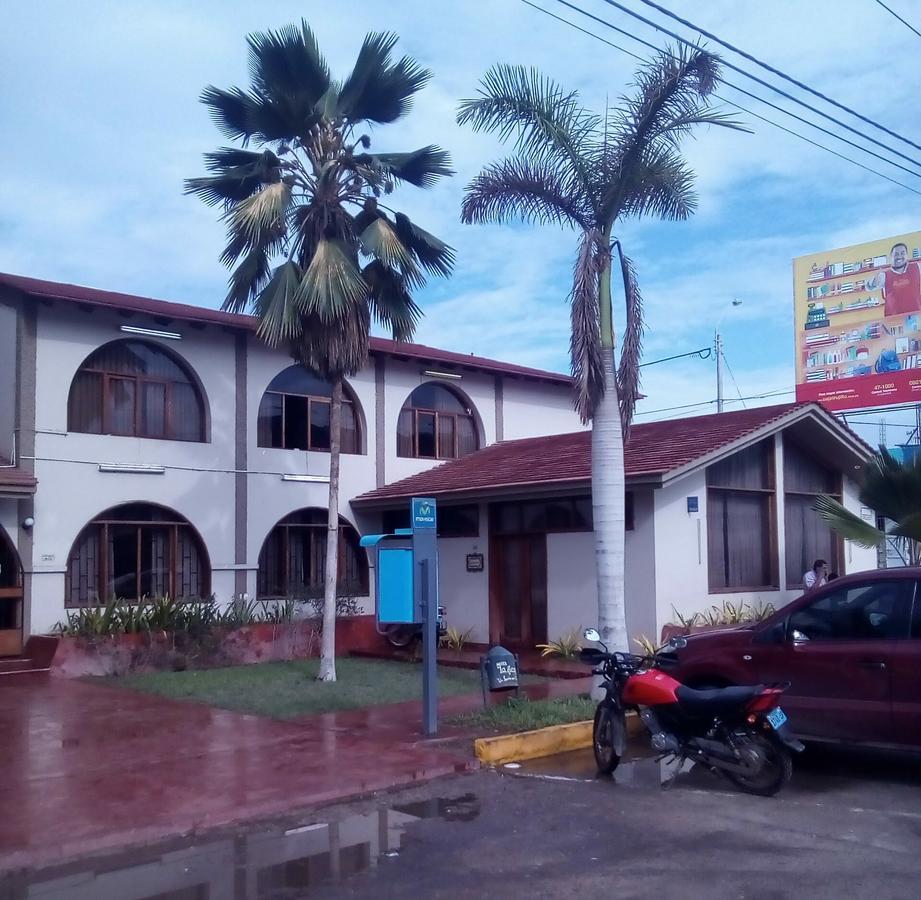 Hotel La Siesta Sullana 外观 照片