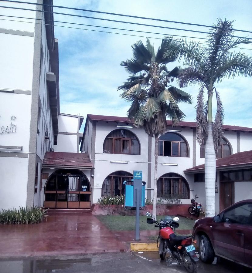 Hotel La Siesta Sullana 外观 照片